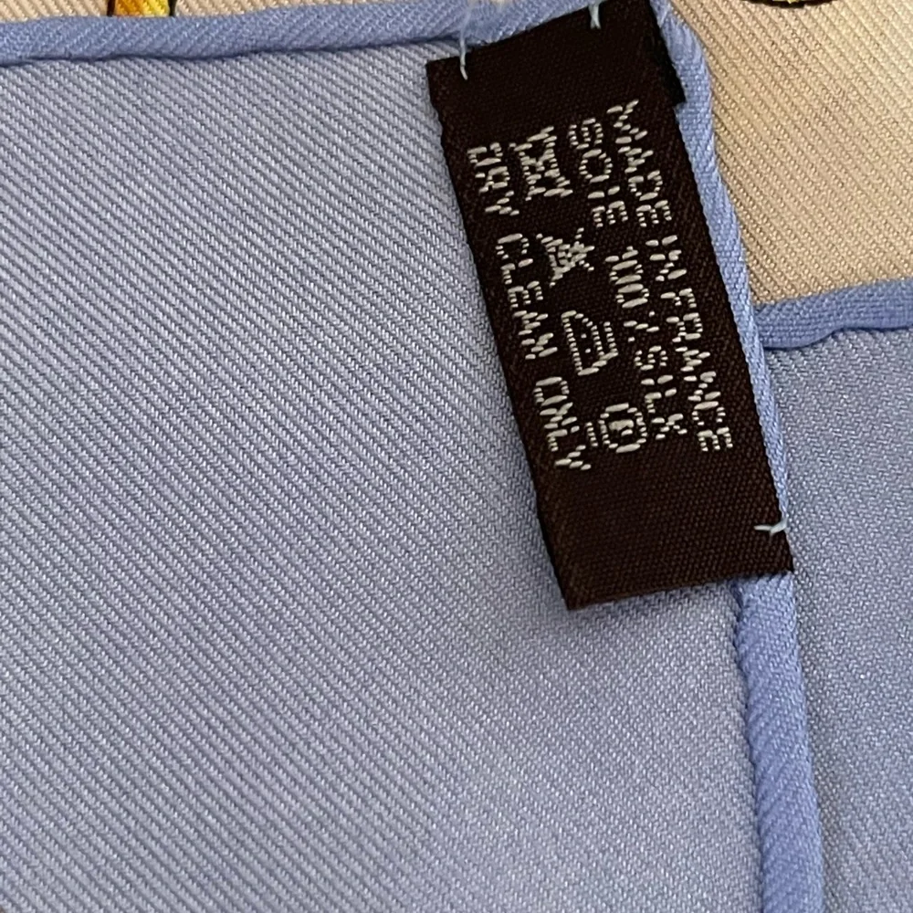 Hermès Vue Du Carrosse La Galere La Reale By H. Grygkar Silk Scarf. - Picture 11 of 16